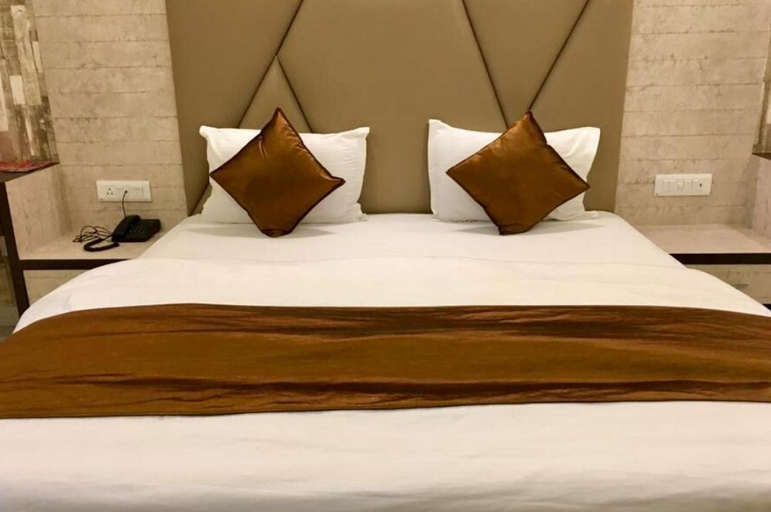 Jhānsi K3 Club Residency酒店 外观 照片